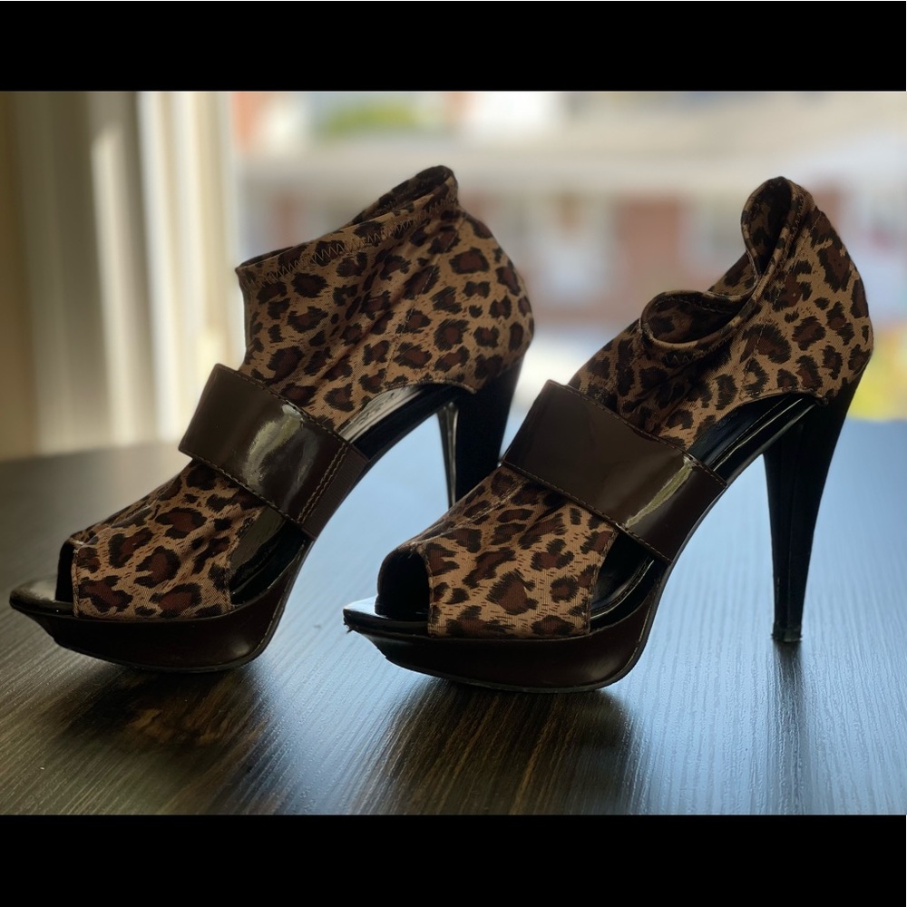 Leopard/Patent PU Heels